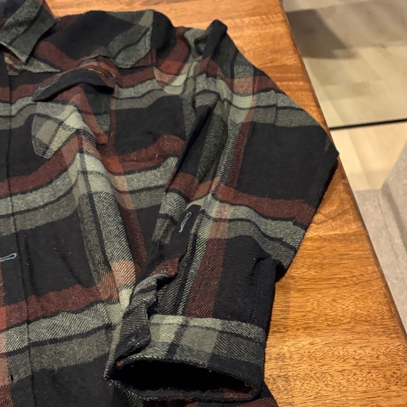 Volcom Multi-Color Plaid Button-Up Shirt Size L - Picture 8 of 9